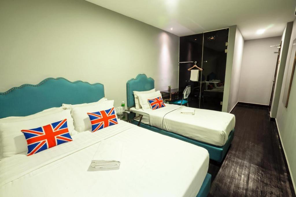 ג'והור בהרו Artz Hotel מראה חיצוני תמונה